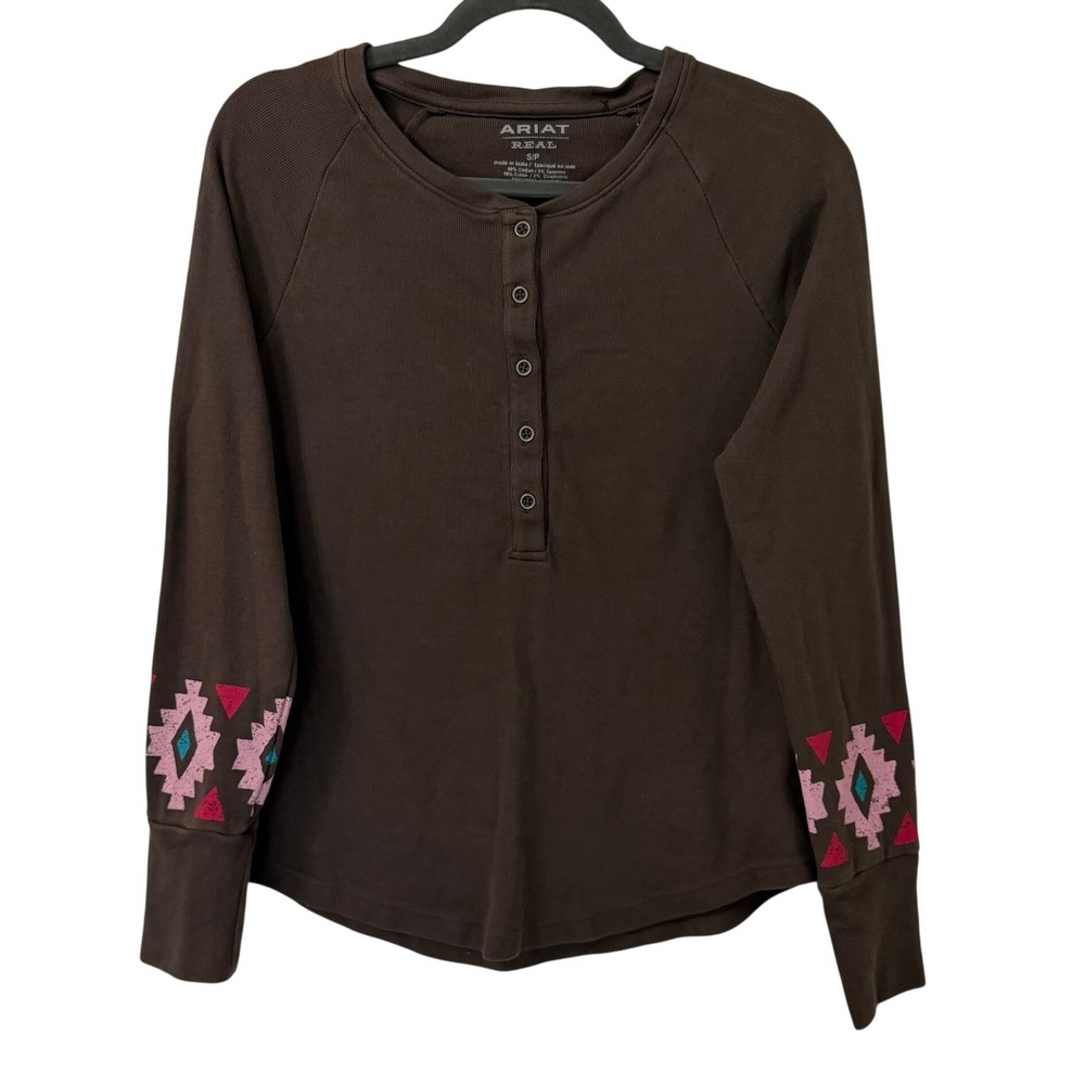 Ariat REAL Womens Brown Ribbed Henley Long Sleeve Graphic Cuff Top S Western